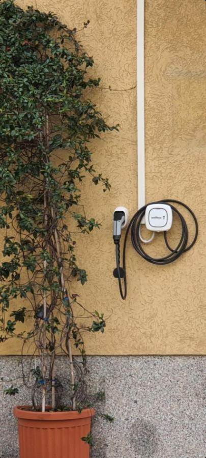 Le Camere Di Sabrina Con Bagno In Camera Sarzana Exterior foto