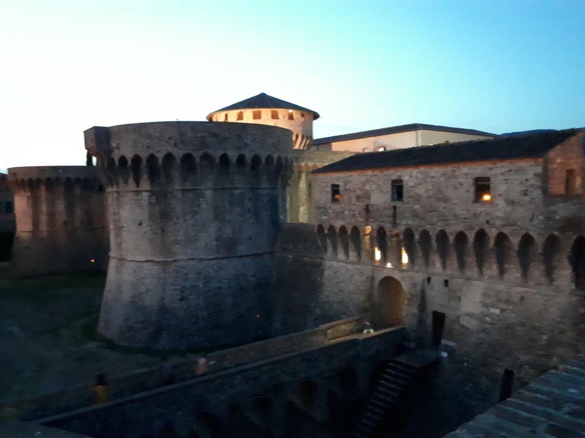 Le Camere Di Sabrina Con Bagno In Camera Sarzana Exterior foto
